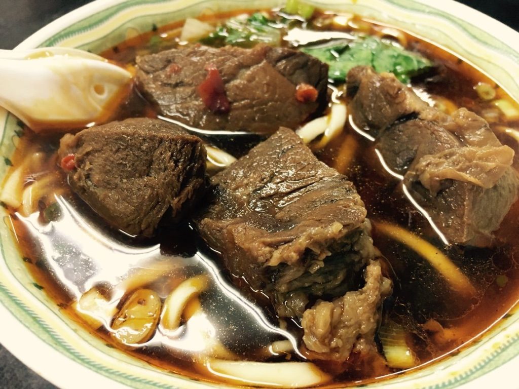 小陳牛肉麺の牛肉麺