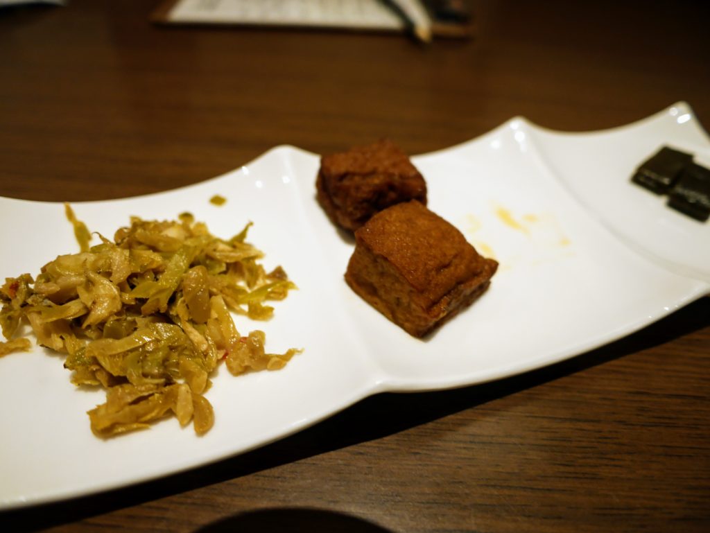 府城晶華の牛肉麺の前菜